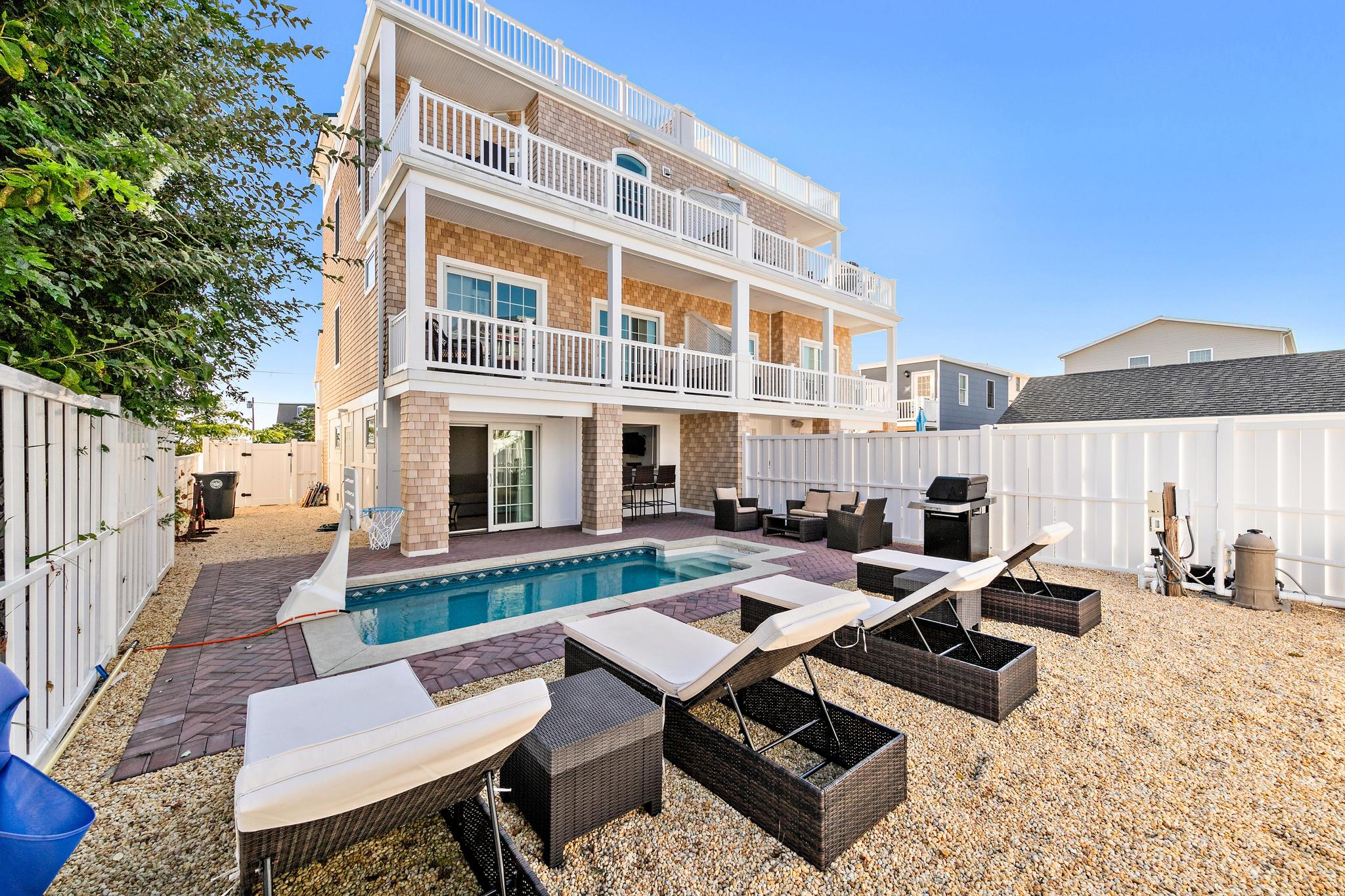 417 E Coral St.