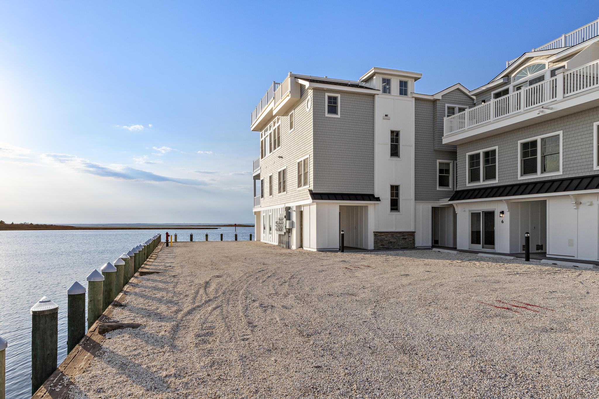 2600 Long Beach Blvd, Unit #13, Beach Haven