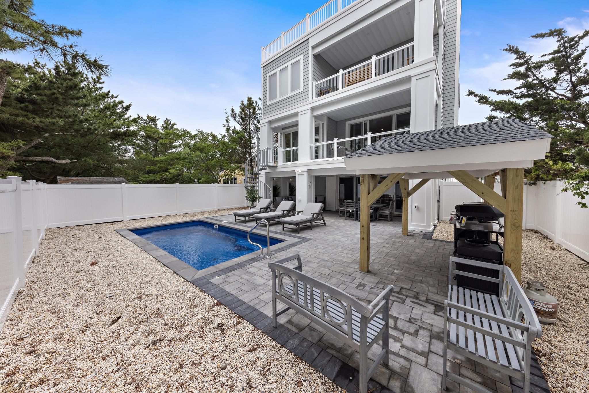 112 E 12th Street, Beach Haven