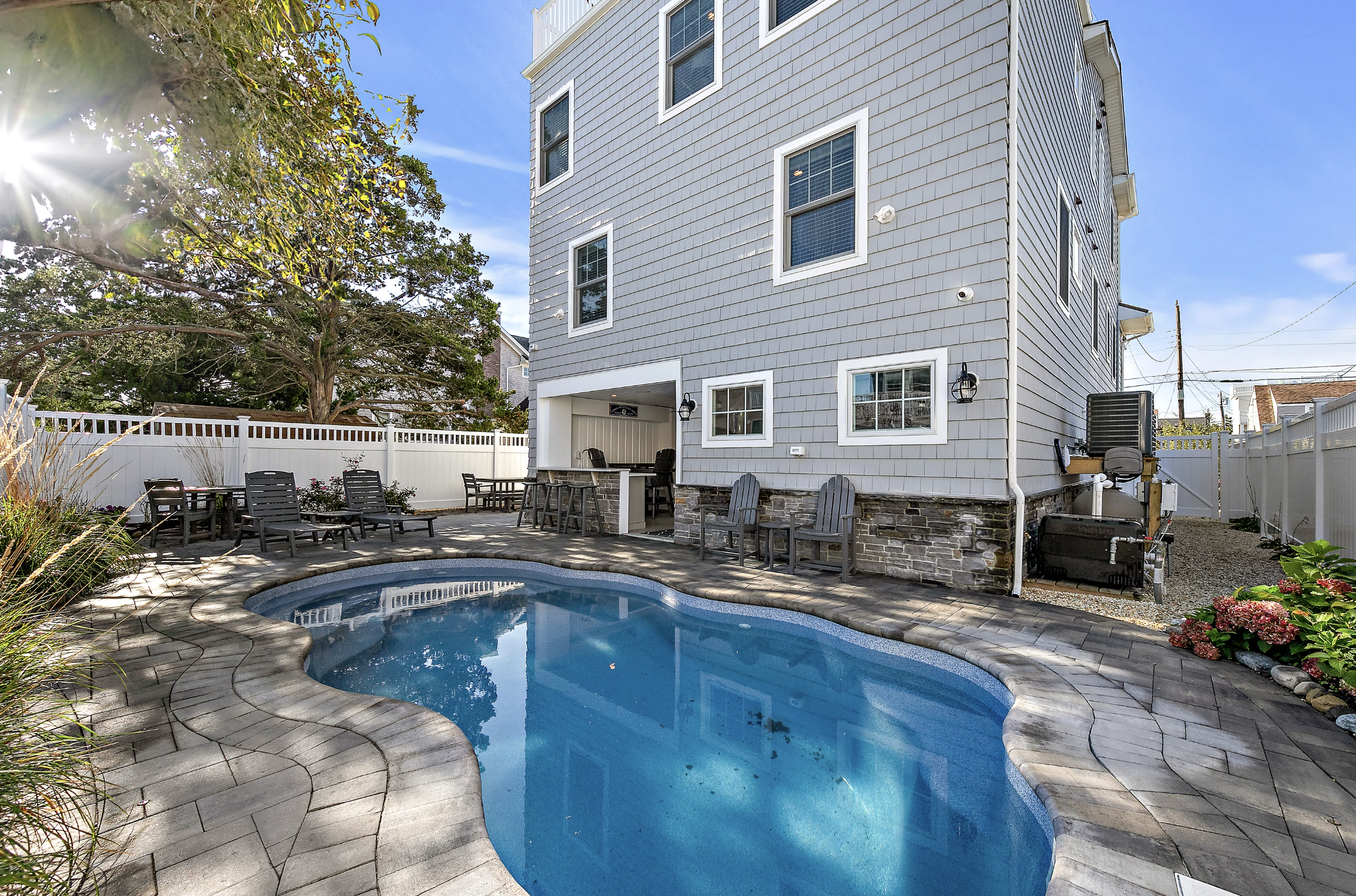 5 E East Louisiana Ave ,Beach Haven Park , NJ , 08008
