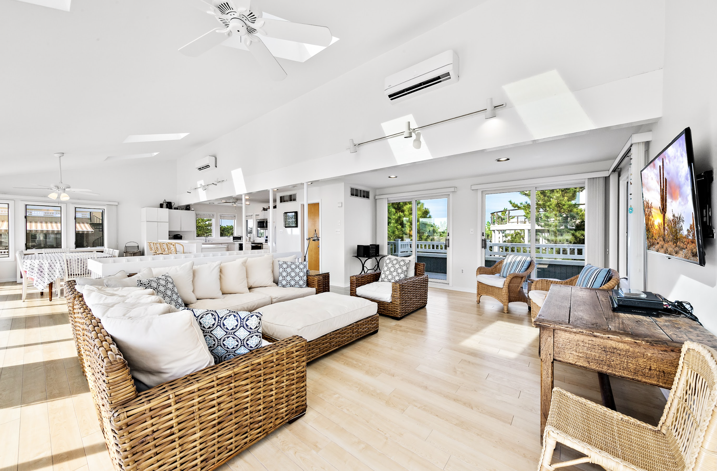 1039B Long Beach Blvd ,North Beach , NJ , 08008